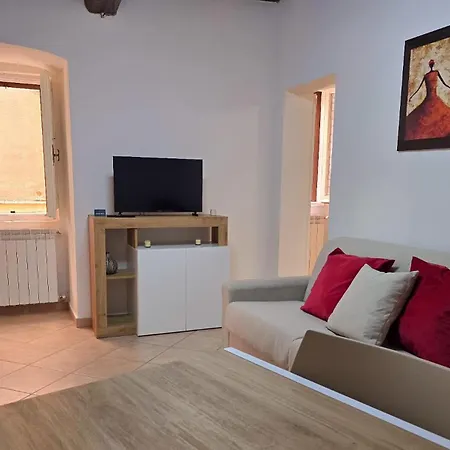 Apartamento Locazione Turistica Via Aurelio Saffi 5 *