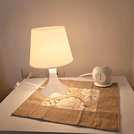 Appartamento Locazione Turistica Via Aurelio Saffi 5 *