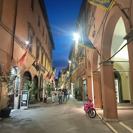 Locazione Turistica Via Aurelio Saffi 5 *